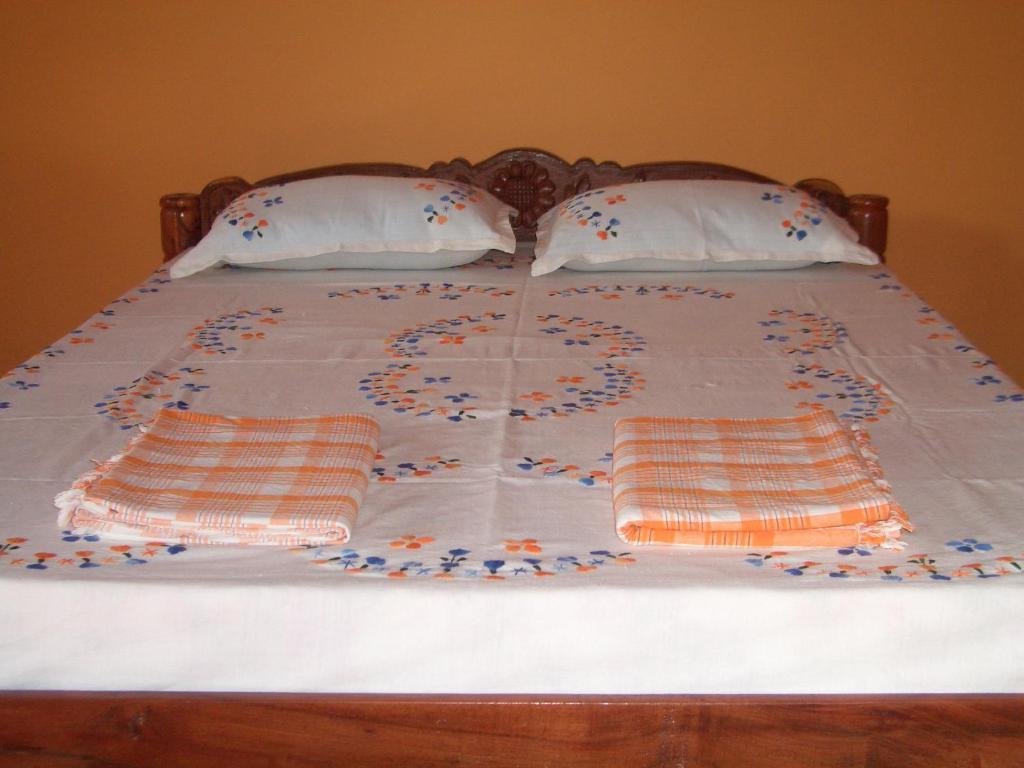 מנדרם Avalon Inn חדר תמונה