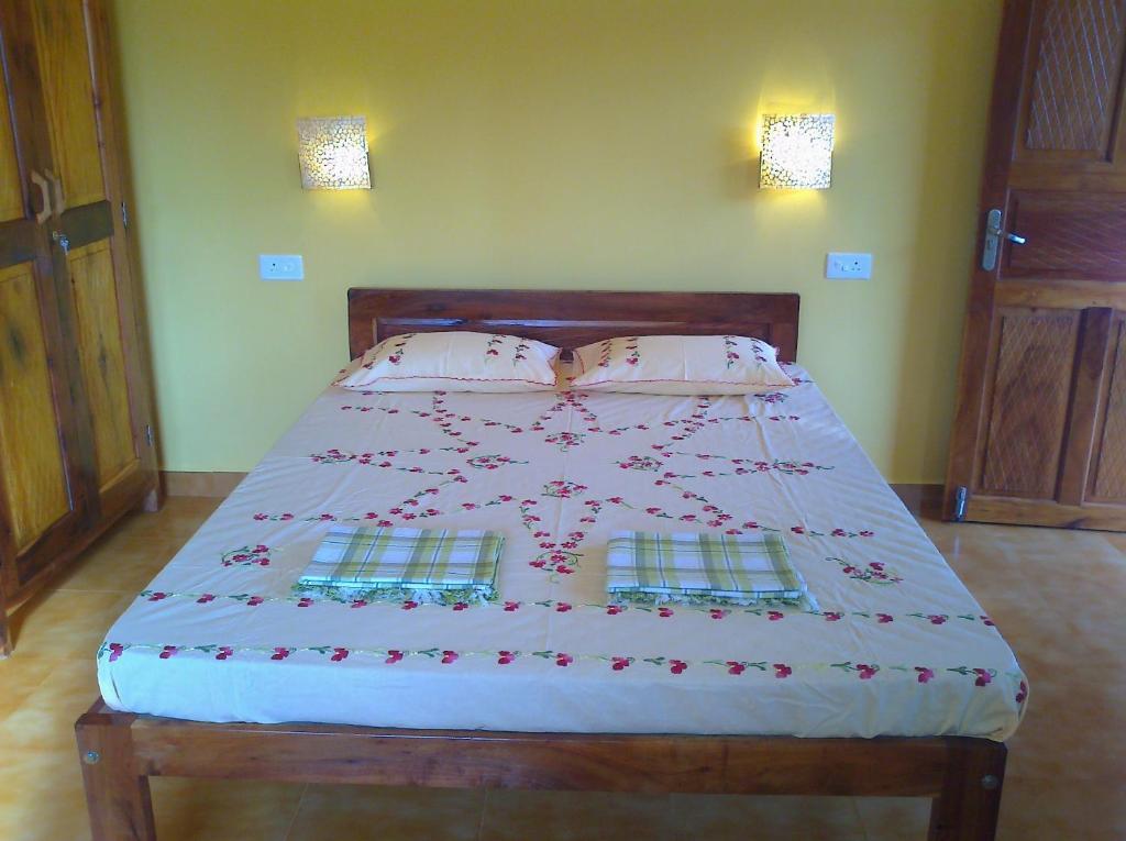 מנדרם Avalon Inn חדר תמונה