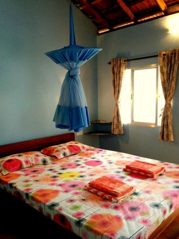 מנדרם Avalon Inn מראה חיצוני תמונה